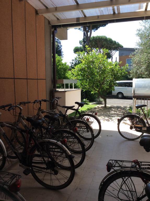 Hotel River Palace Terracina Kültér fotó